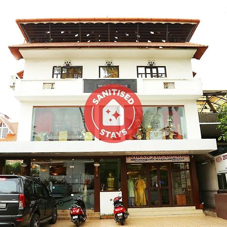 Capital O 37763 Bright Heritage Kochi Exterior foto